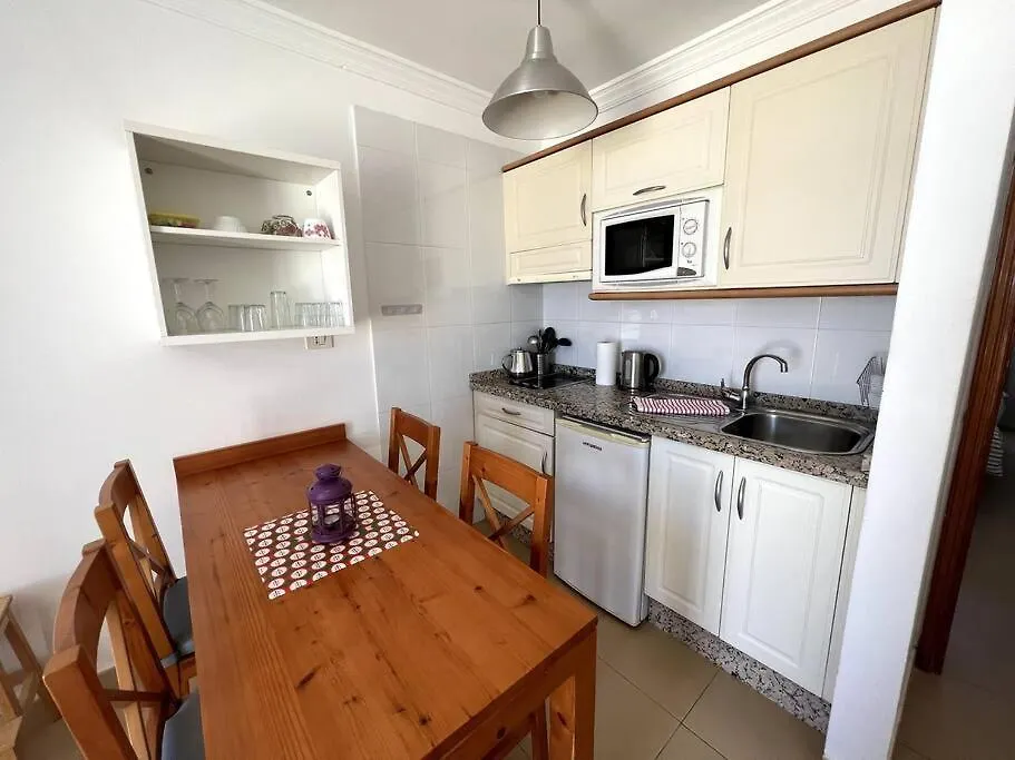 Casa Iris - Central Apartment With Panoramic Views Tías 0*,  Spanien
