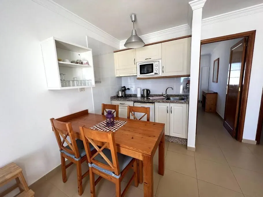 Casa Iris - Central Apartment With Panoramic Views Tias