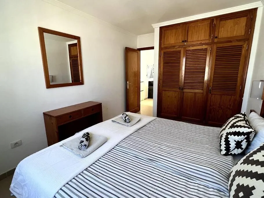 Casa Iris - Central Apartment With Panoramic Views Tias